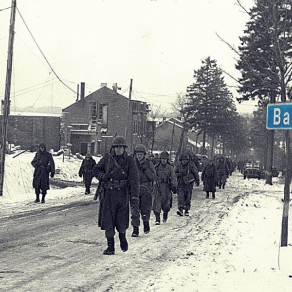 Bastogne in WWII: Airborne forces in the snow